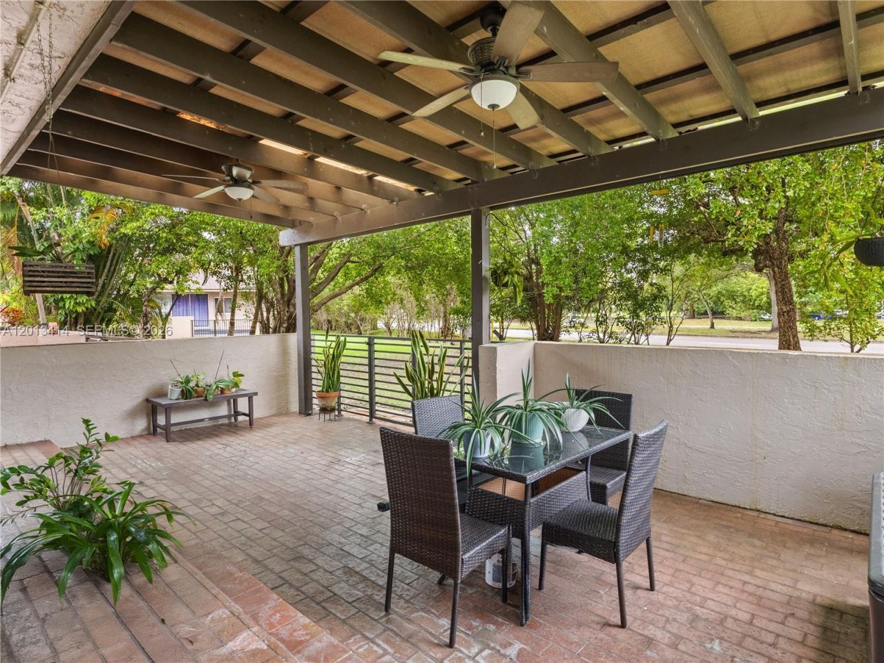 9133 Fontainebleau Blvd , Unit 8, Miami, FL 33172 Photo