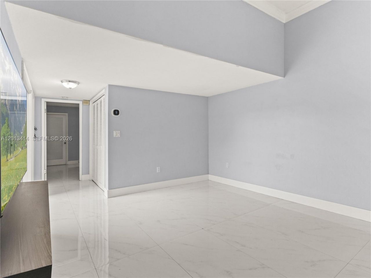9133 Fontainebleau Blvd , Unit 8, Miami, FL 33172 Photo