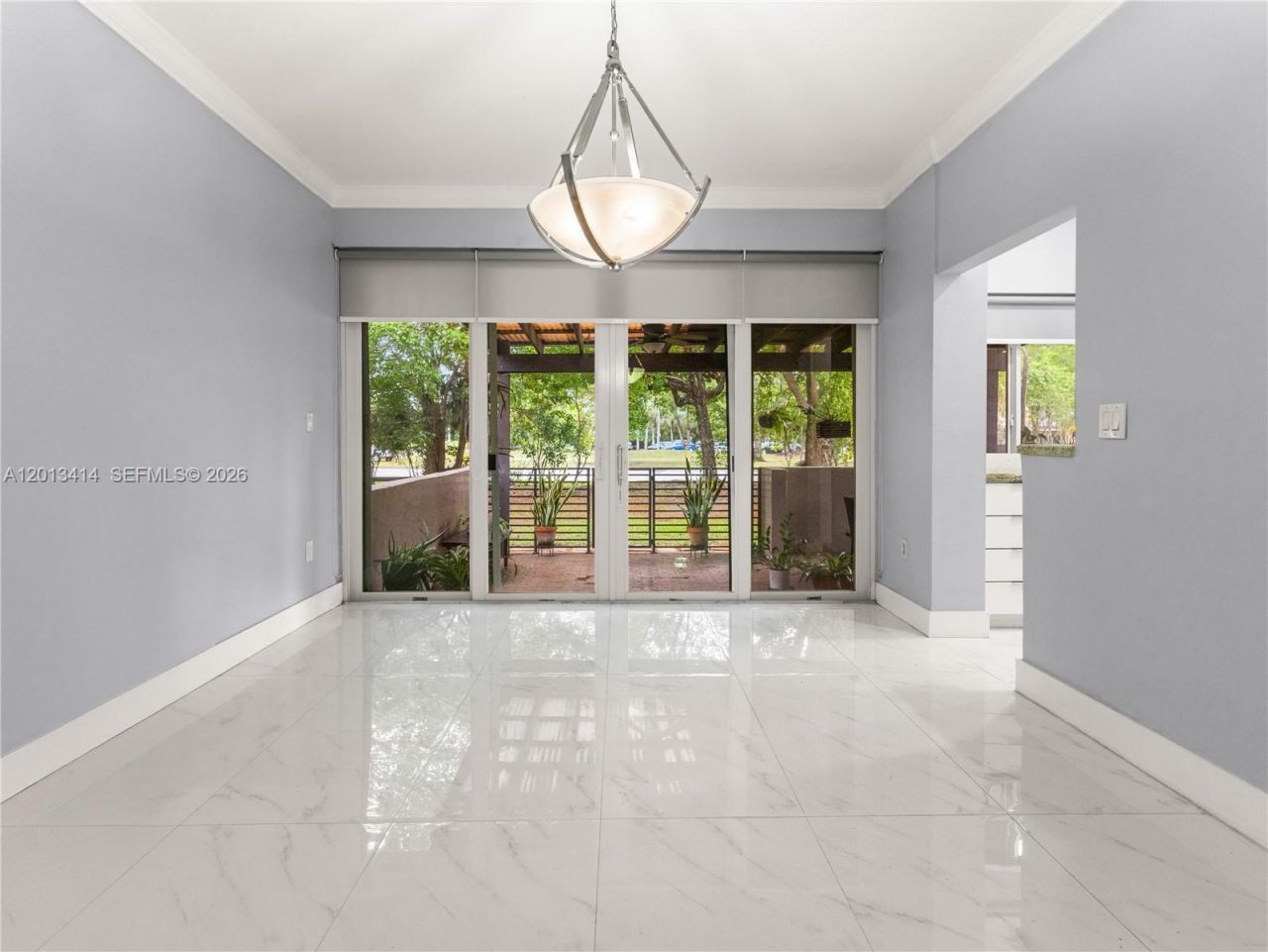 9133 Fontainebleau Blvd , Unit 8, Miami, FL 33172 Photo