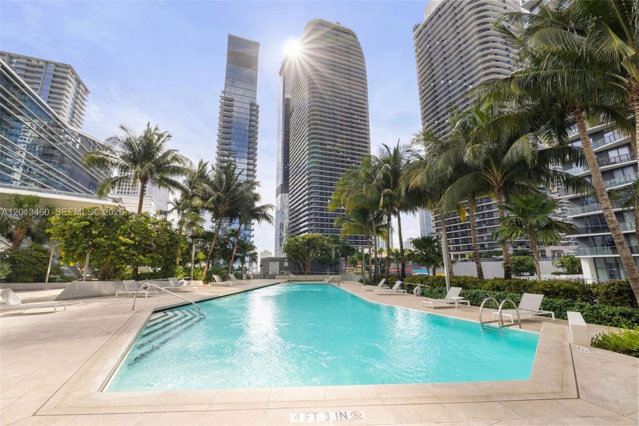 88 SW 7th St , Unit 1201, Miami, FL 33130 Photo