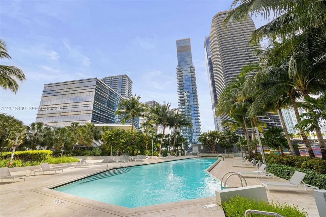 88 SW 7th St , Unit 1201, Miami, FL 33130 Photo