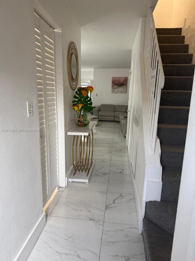 1790 W 75th St, Unit 1790, Hialeah, FL 33014 Photo
