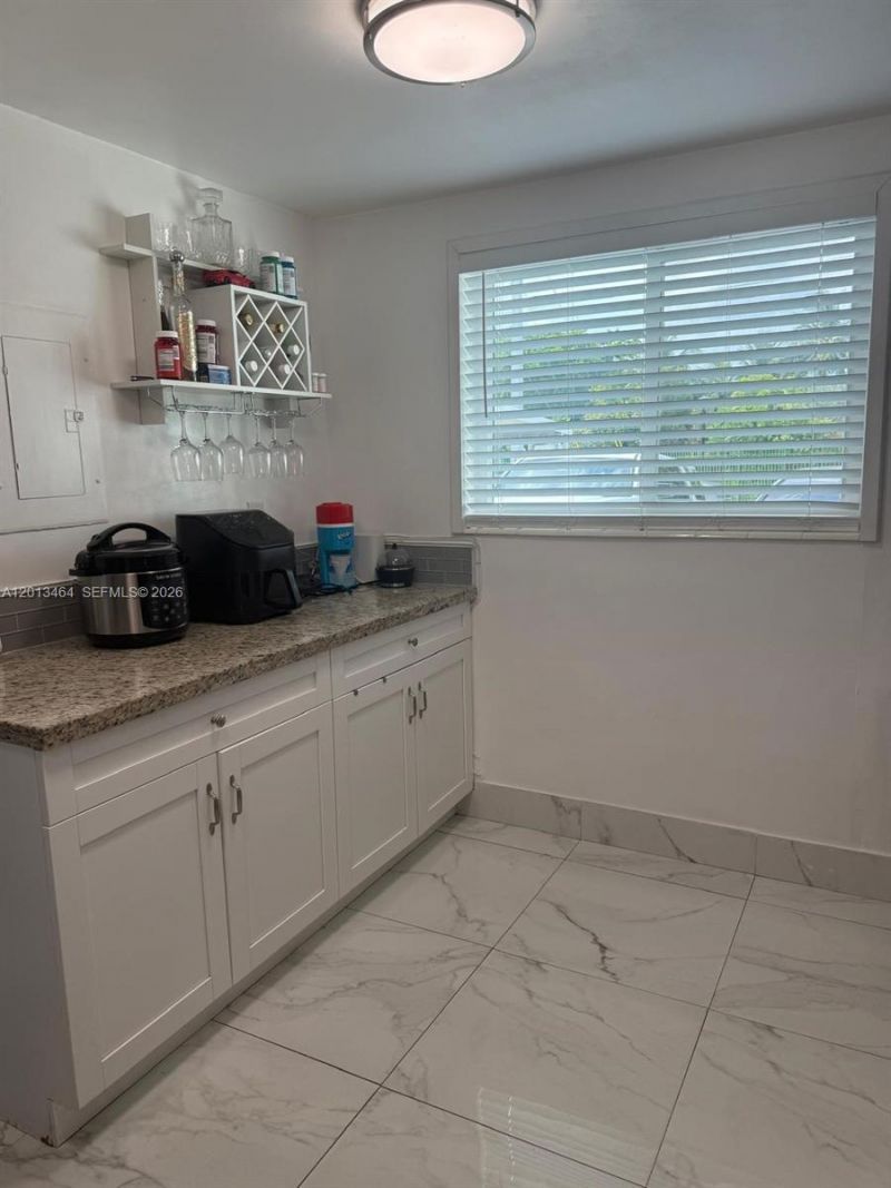 1790 W 75th St, Unit 1790, Hialeah, FL 33014 Photo