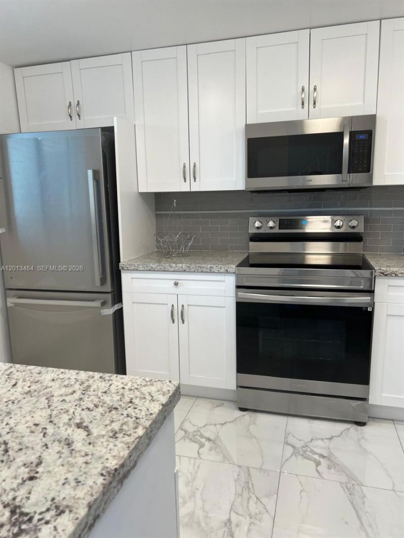 1790 W 75th St, Unit 1790, Hialeah, FL 33014 Photo