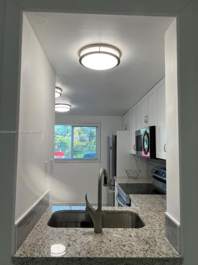 1790 W 75th St, Unit 1790, Hialeah, FL 33014 Photo