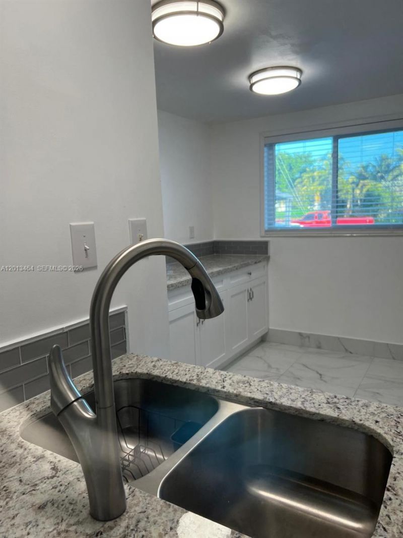 1790 W 75th St, Unit 1790, Hialeah, FL 33014 Photo