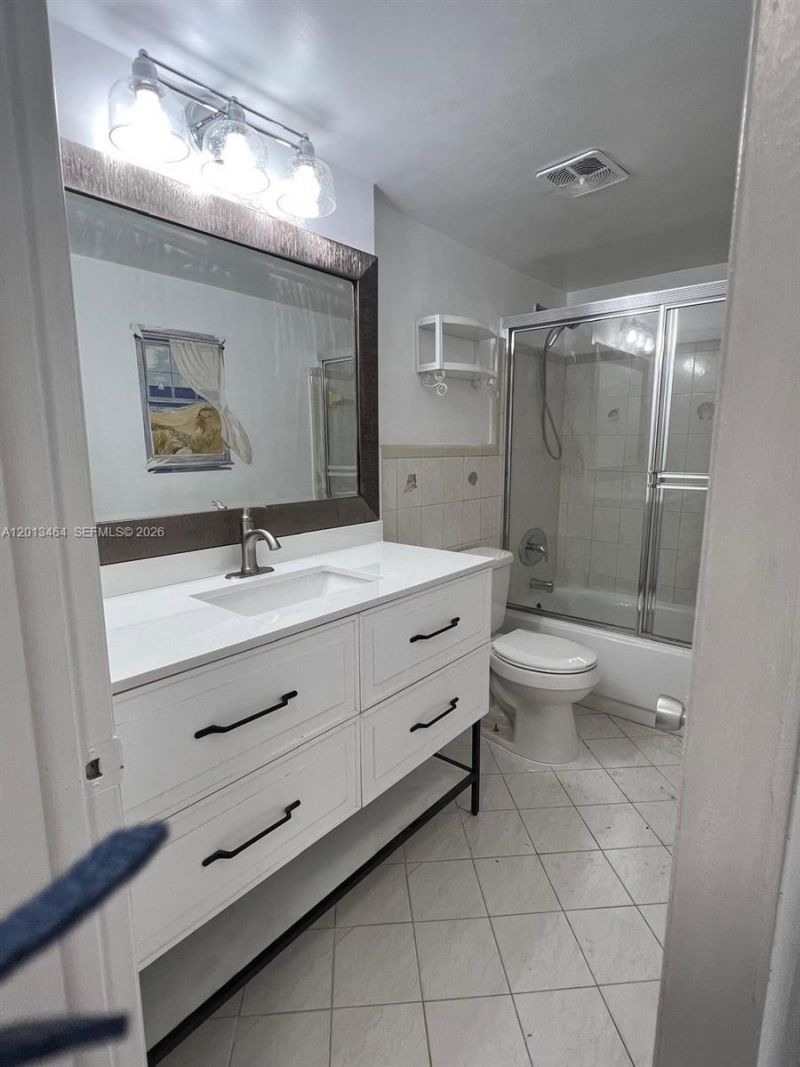 1790 W 75th St, Unit 1790, Hialeah, FL 33014 Photo