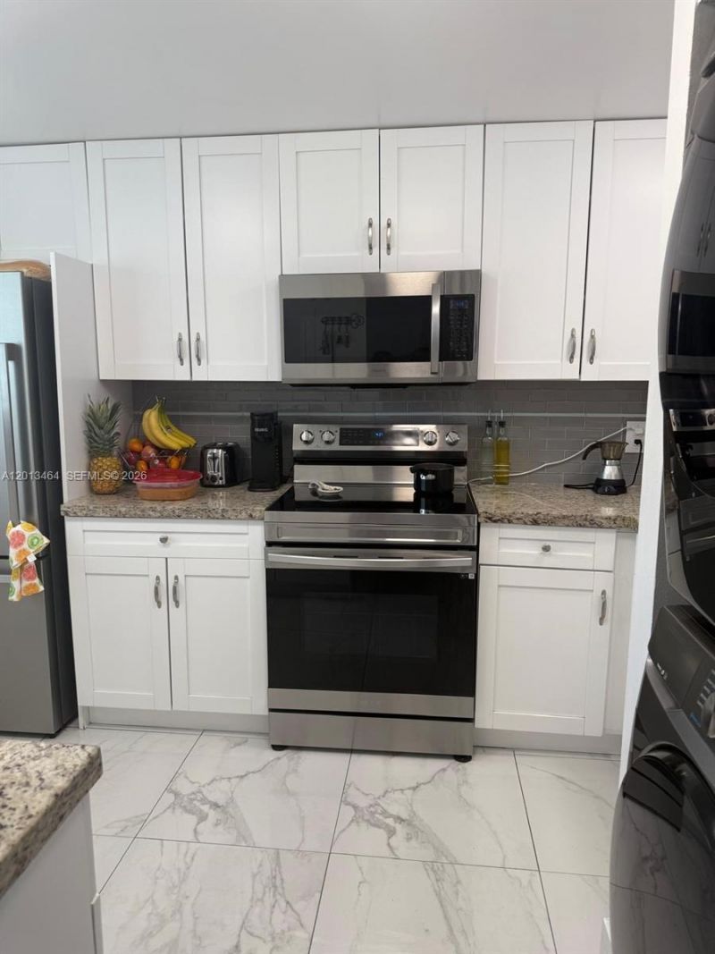 1790 W 75th St, Unit 1790, Hialeah, FL 33014 Photo