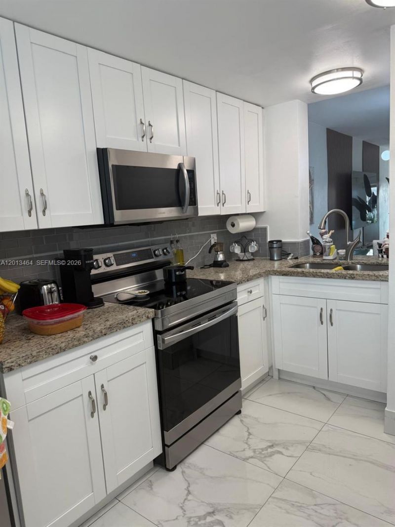 1790 W 75th St, Unit 1790, Hialeah, FL 33014 Photo