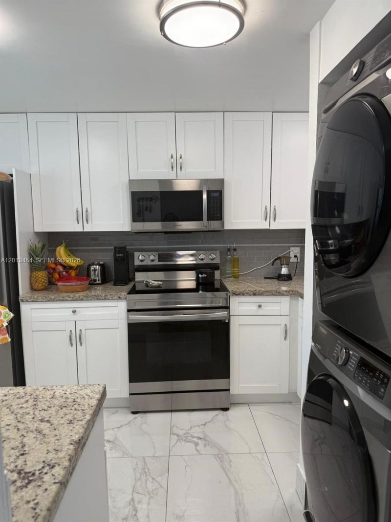 1790 W 75th St, Unit 1790, Hialeah, FL 33014 Photo