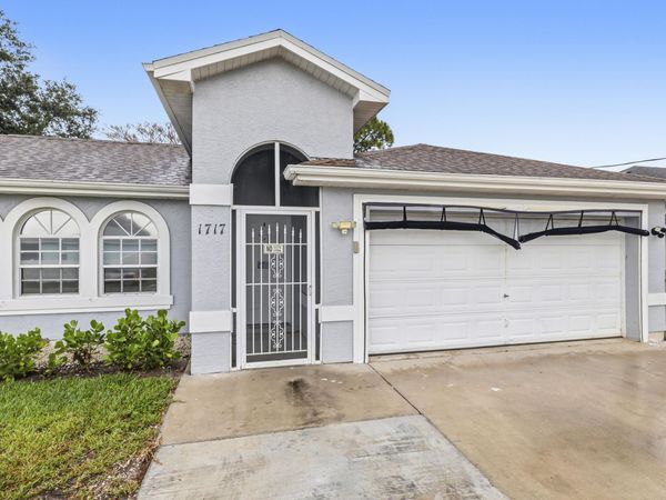 1717 SW Burlington Street, Port St. Lucie, FL 34984