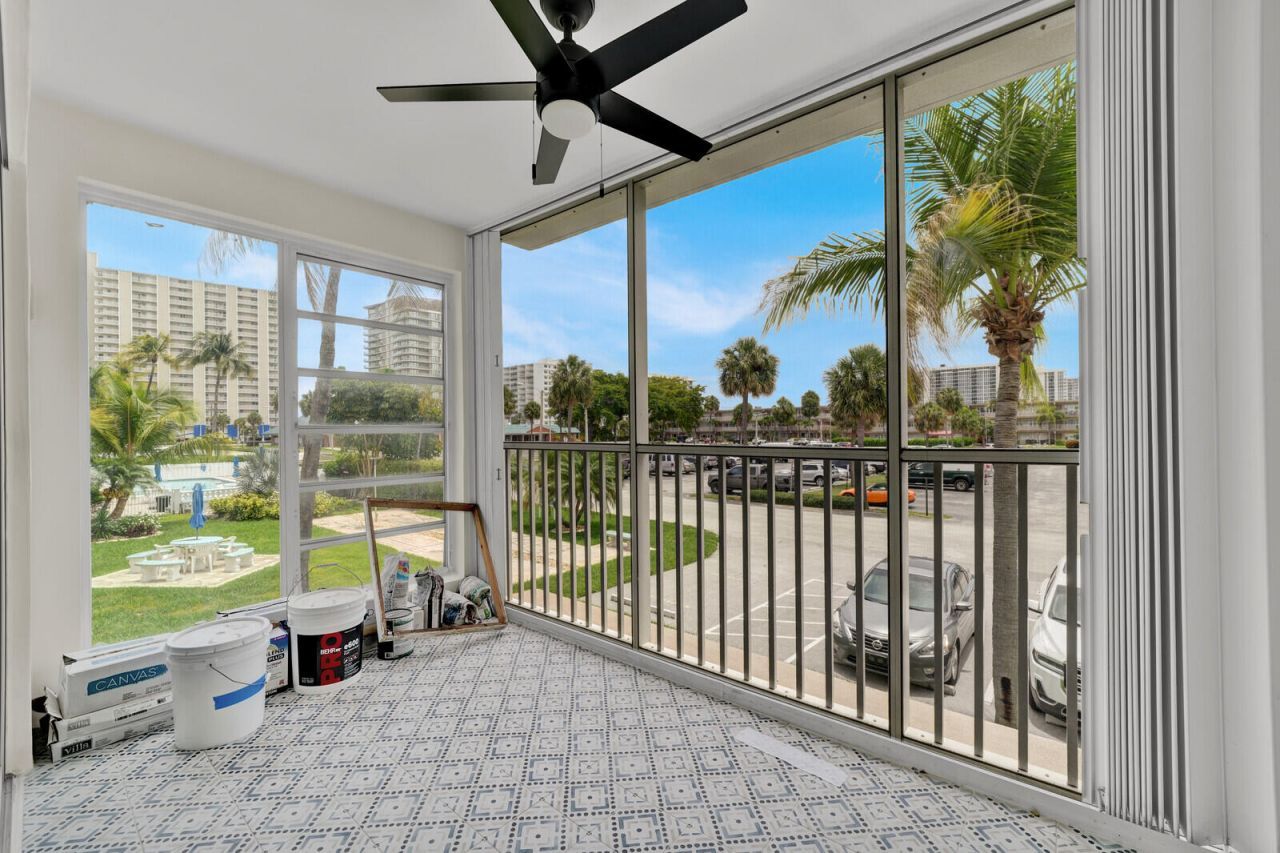 3201 NE 8th Street, Unit 206, Pompano Beach, FL 33062 Photo