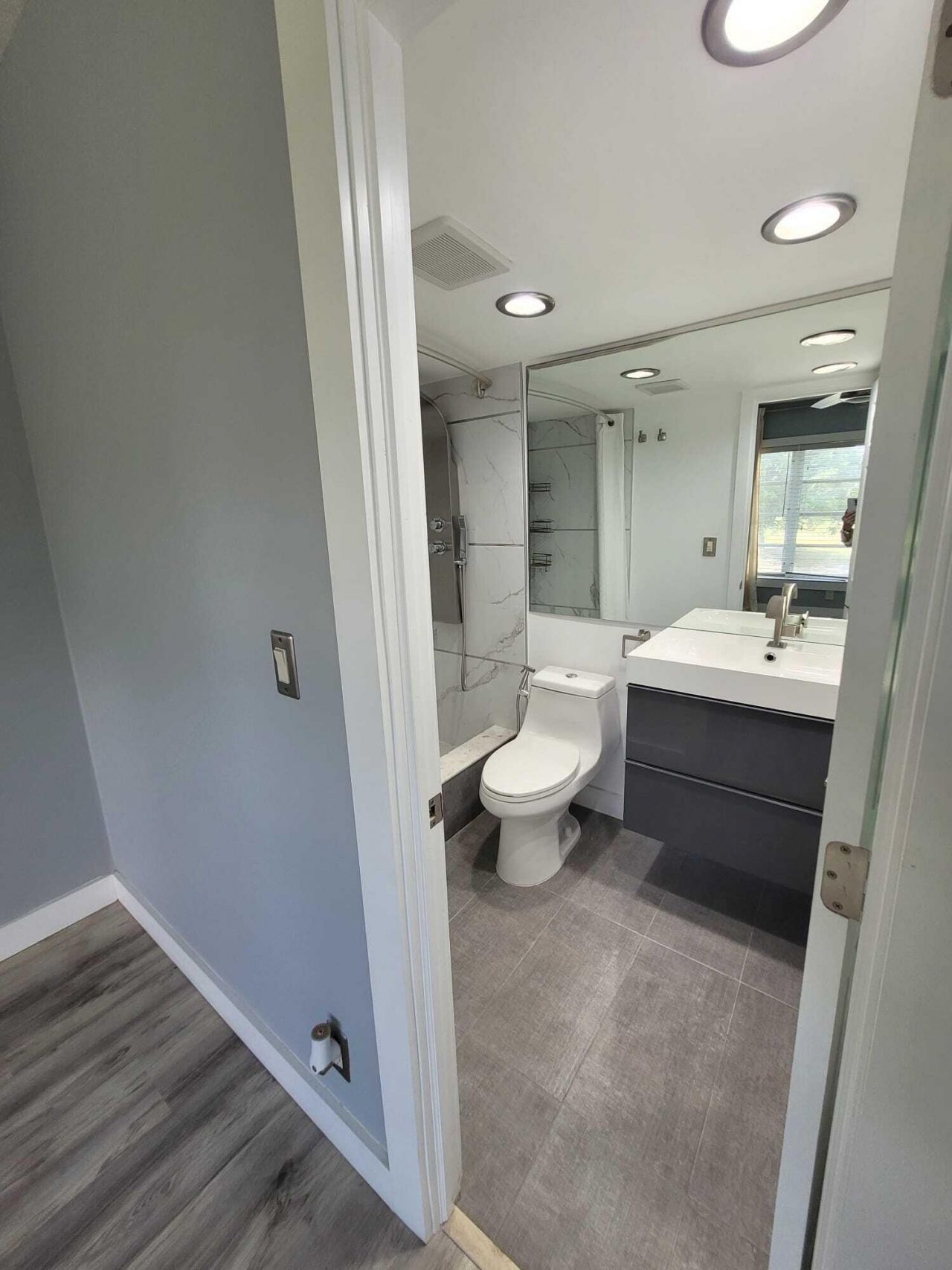 3300 N Palm Aire Drive, Unit 305, Pompano Beach, FL 33069 Photo