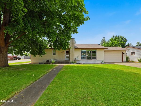 3003 N 5th ST, Coeur d'Alene, ID 83815