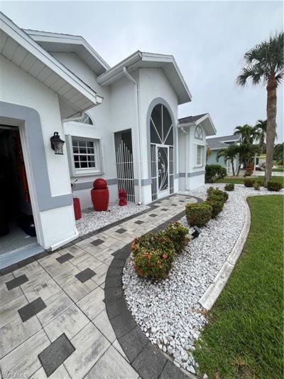 17550 Fan Palm Ct, North Fort Myers, FL 33917 Photo