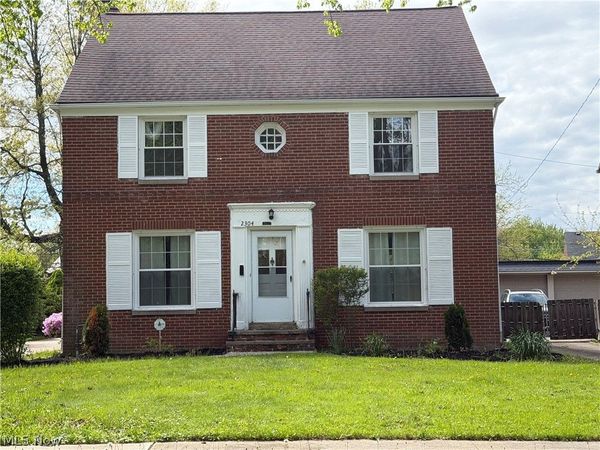 2304 Glendon Road , University Heights, OH 44118