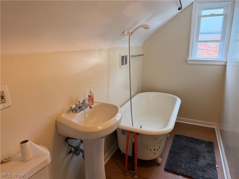 2304 Glendon Road, University Heights, OH 44118 Photo 28