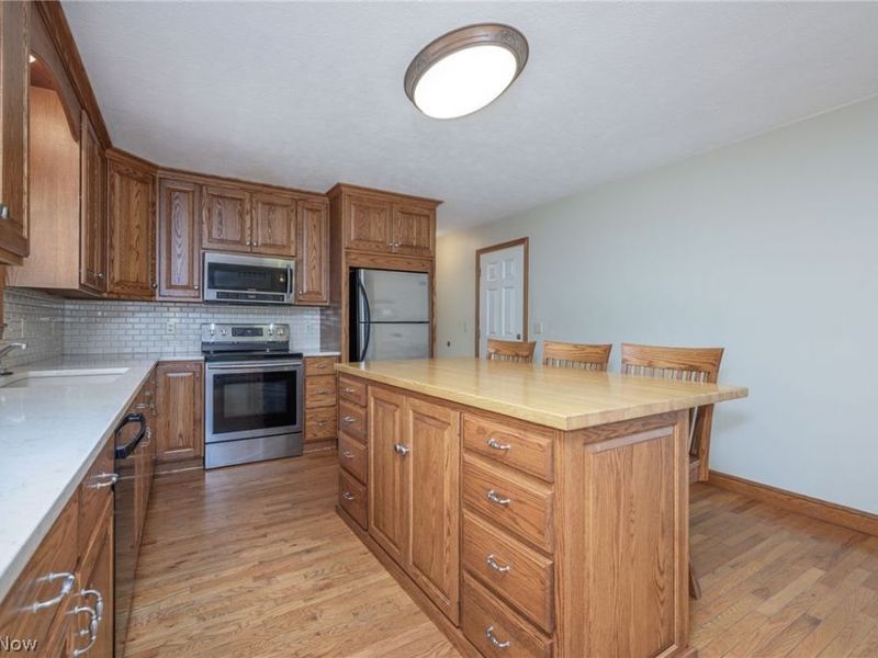 5950 Kentview Avenue NW, North Canton, OH 44720 Photo 11