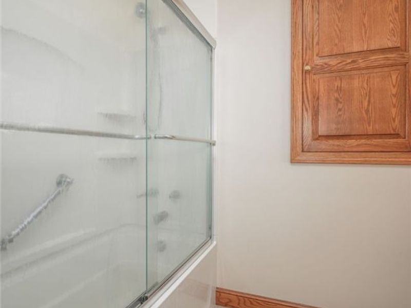 5950 Kentview Avenue NW, North Canton, OH 44720 Photo 20