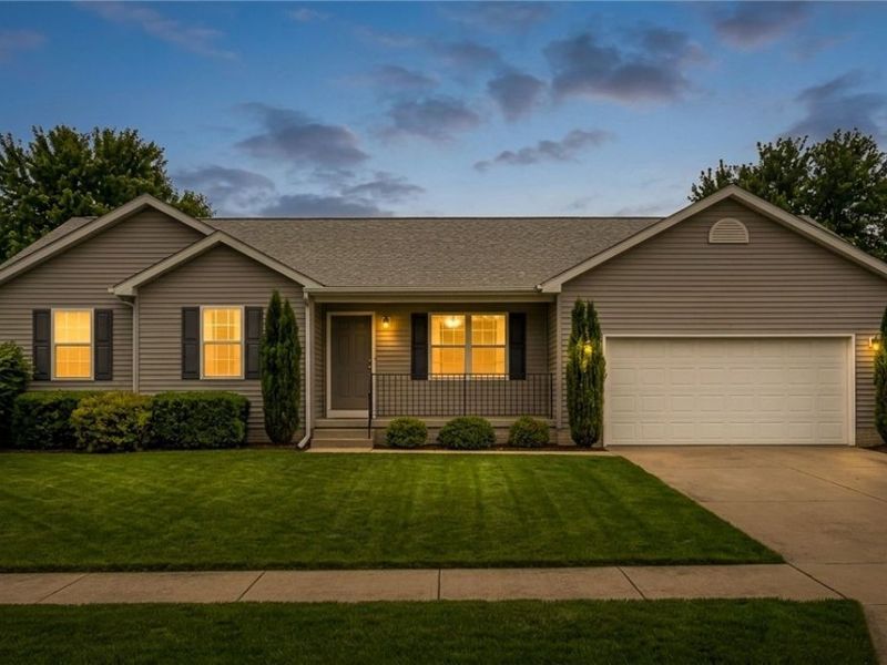 5950 Kentview Avenue NW, North Canton, OH 44720 Photo 3