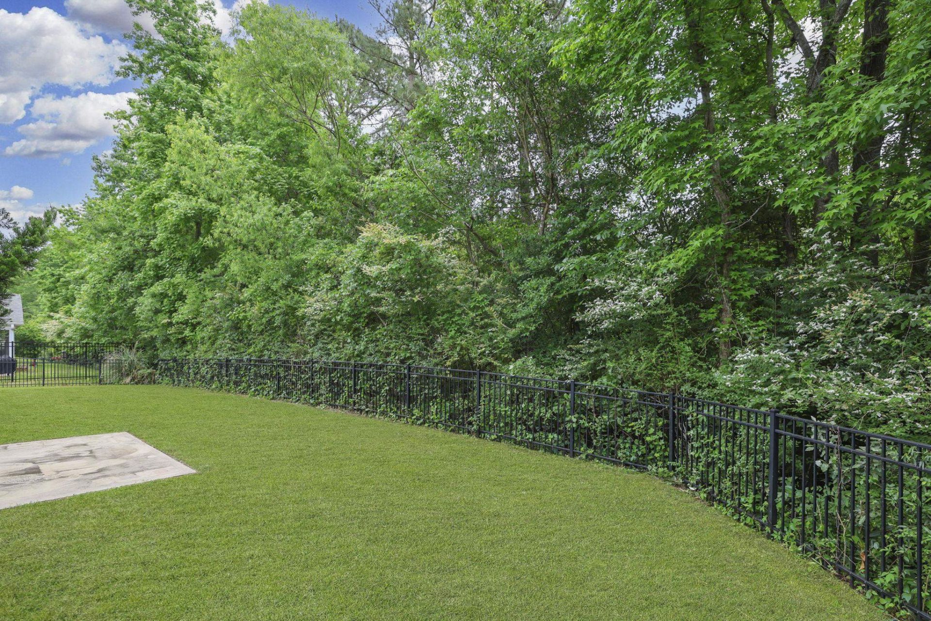1104 Marley St. Photo 24