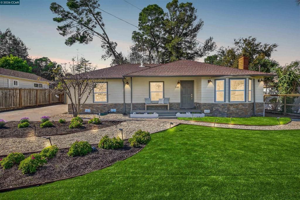 2481 Casa Way, Walnut Creek, CA 94597 Main Photo