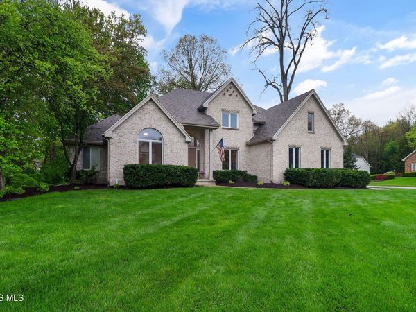 7543 Castle Ridge Road , Toledo, OH 43617