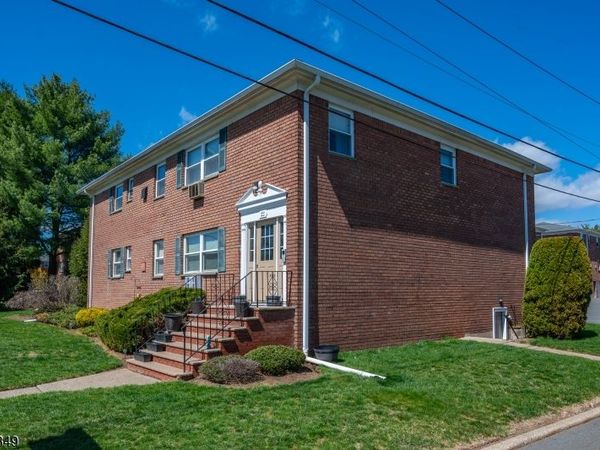 22 Knox Ter, Unit 2A, Wayne, NJ 07470
