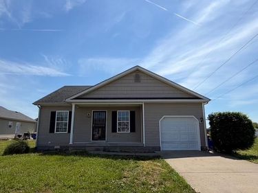 204 Kattawar Circle , Bowling Green, KY 42101