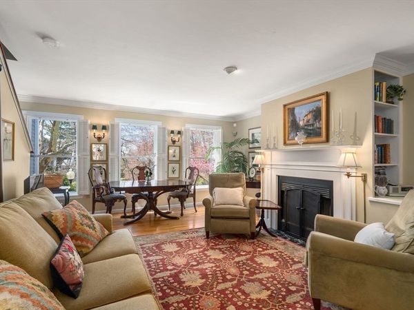 99 Anderer Ln, Unit 8, Boston, MA 02132