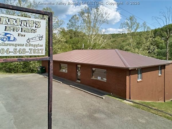 6328 Elk River Road N, Clendenin, WV 25045