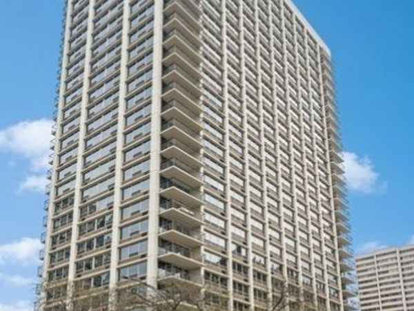 88 W Schiller Street , Unit 1503L, Chicago, IL 60610