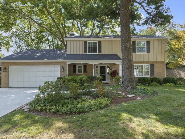 753 E Monterey Road , Palatine, IL 60074