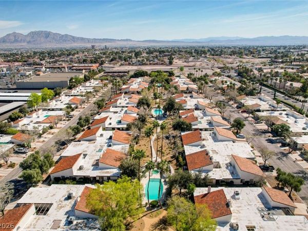 2684 San Lago, Las Vegas, NV 89121