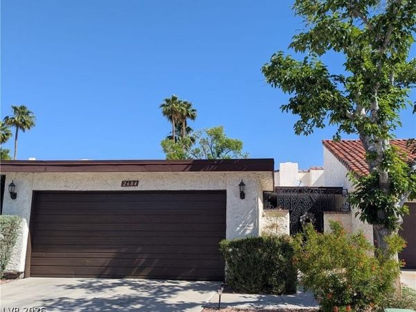 2684 San Lago , Las Vegas, NV 89121