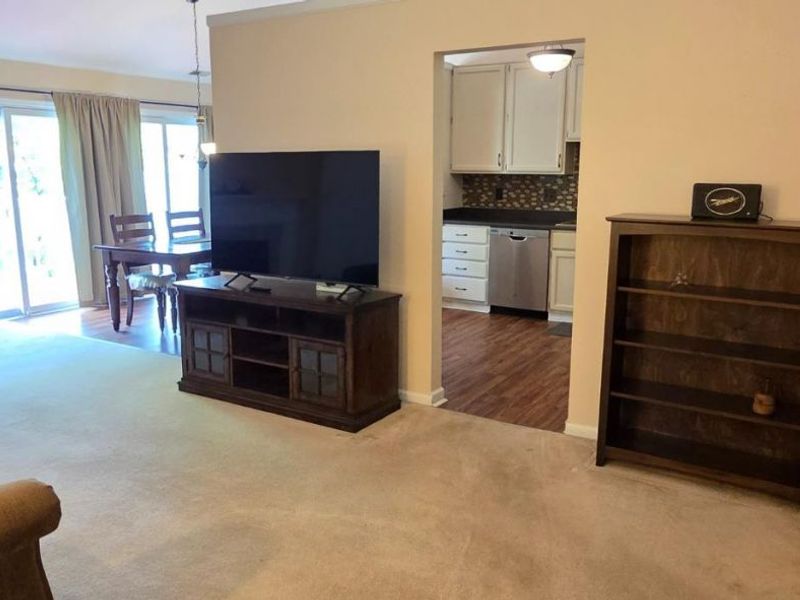 5149 Carriage Hill, Unit 207, Green Township, OH 45248 Photo 3