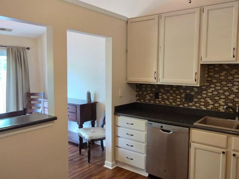 5149 Carriage Hill, Unit 207, Green Township, OH 45248 Photo 9