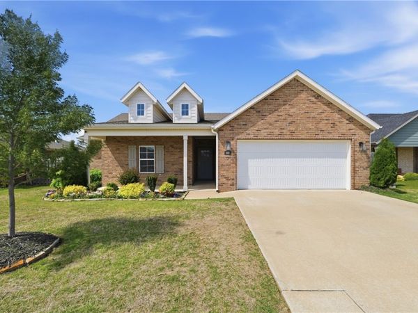 40 Loveland Loop , Farmington, AR 72730