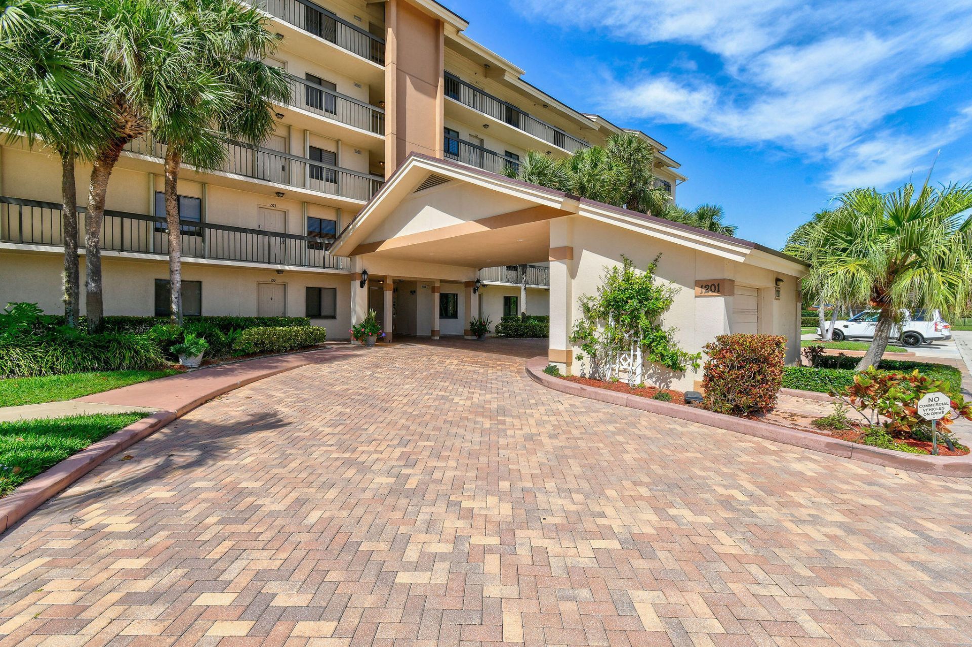 1201 Seafarer Circle, Unit Apt 201, Jupiter, FL 33477 Photo