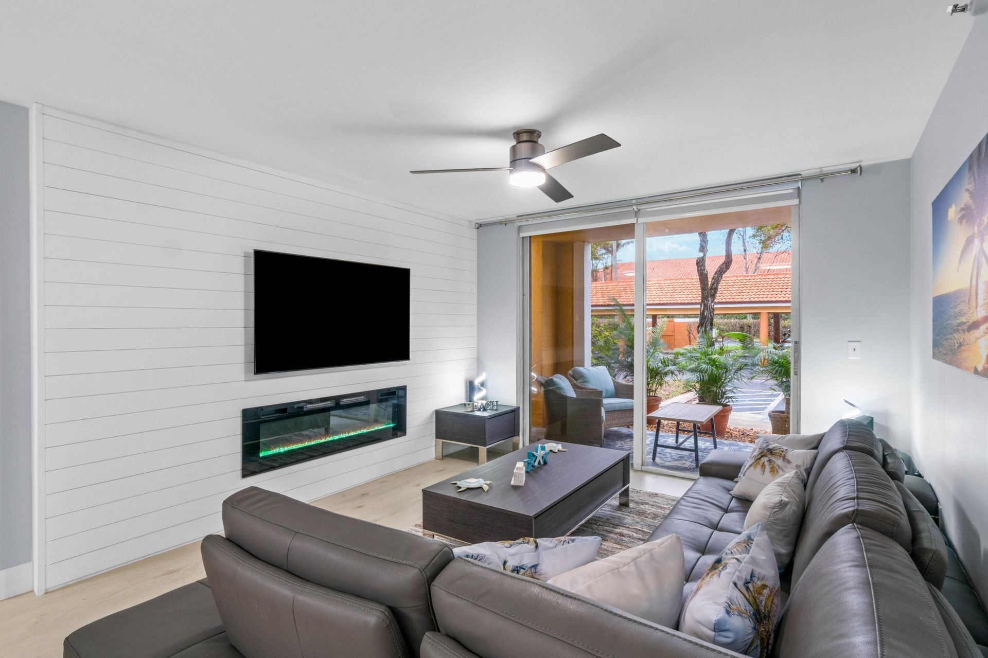 140 Yacht Club Way, Unit 107, Hypoluxo, FL 33462 Photo
