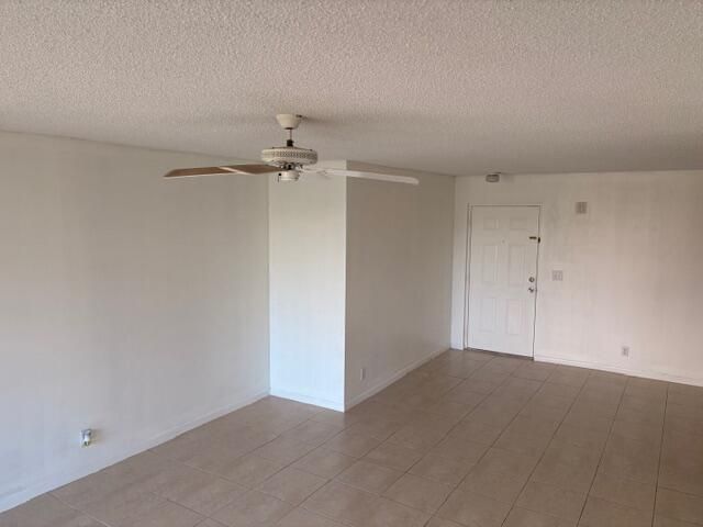 5661 Riverside Drive, Unit 203b7, Coral Springs, FL 33067 Photo