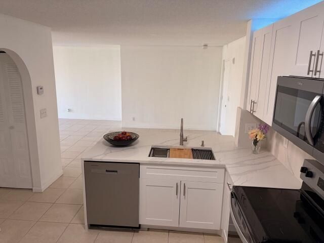 5661 Riverside Drive, Unit 203b7, Coral Springs, FL 33067 Photo