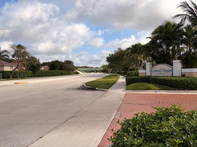 5661 Riverside Drive, Unit 203b7, Coral Springs, FL 33067 Photo