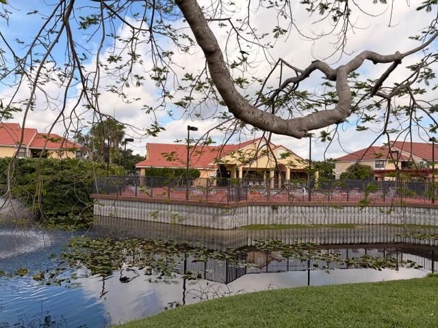 5661 Riverside Drive, Unit 203b7, Coral Springs, FL 33067 Photo