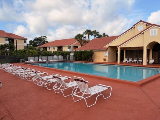 5661 Riverside Drive, Unit 203b7, Coral Springs, FL 33067 Photo