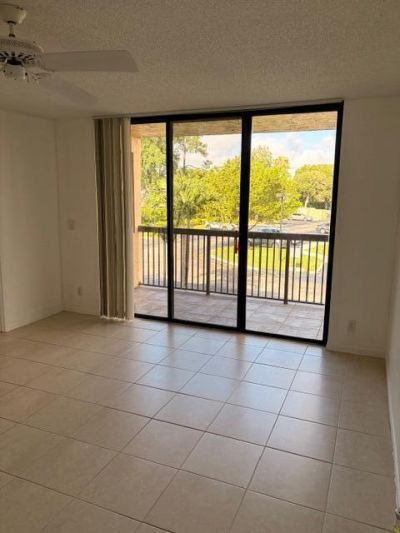 5661 Riverside Drive, Unit 203b7, Coral Springs, FL 33067 Photo