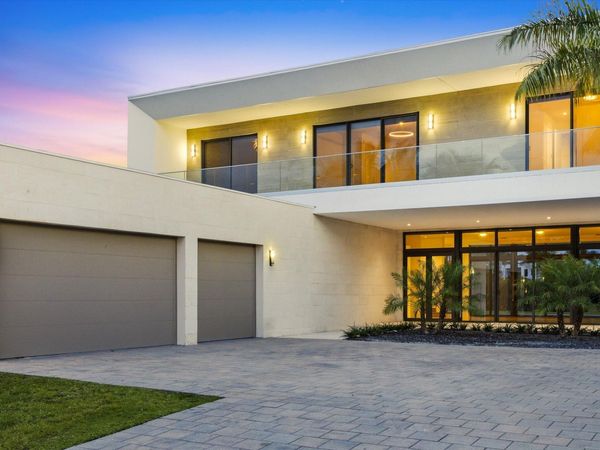 16570 Sunset Way, Weston, FL 33326