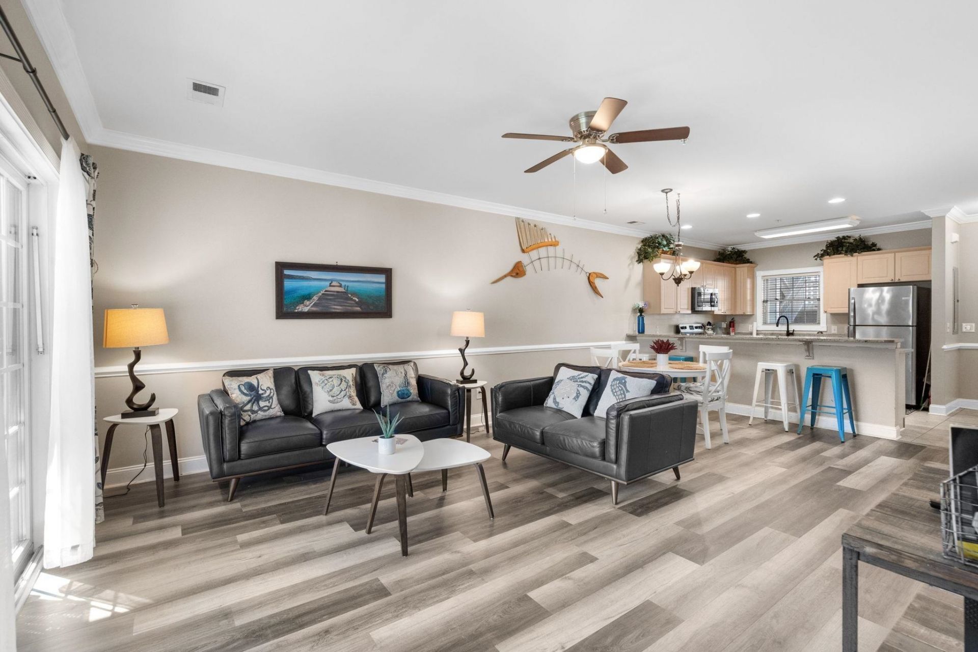 4889 Magnolia Point Ln. Photo 10