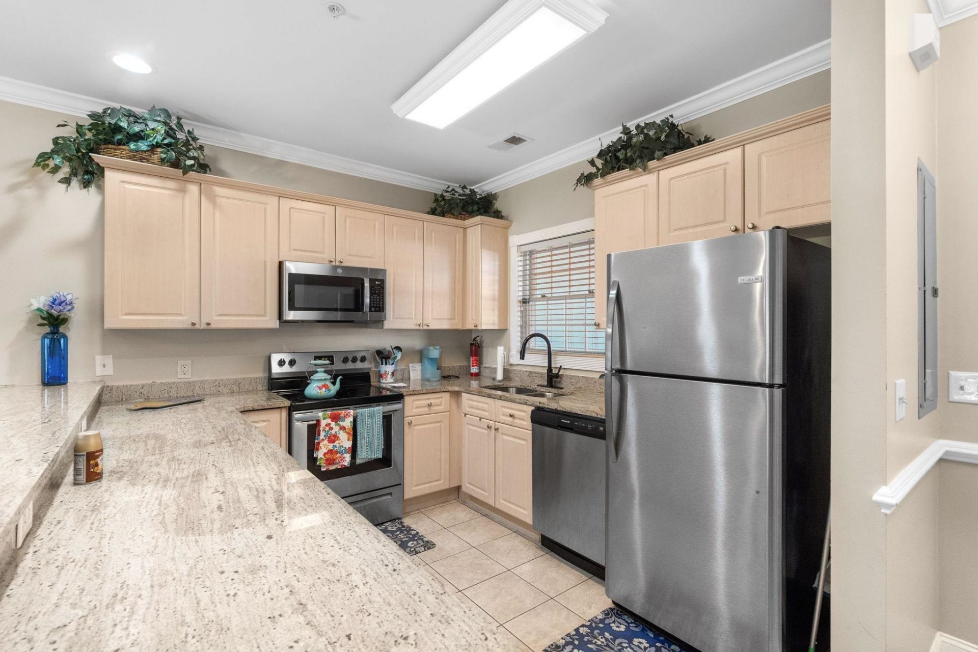 4889 Magnolia Point Ln. Photo 15