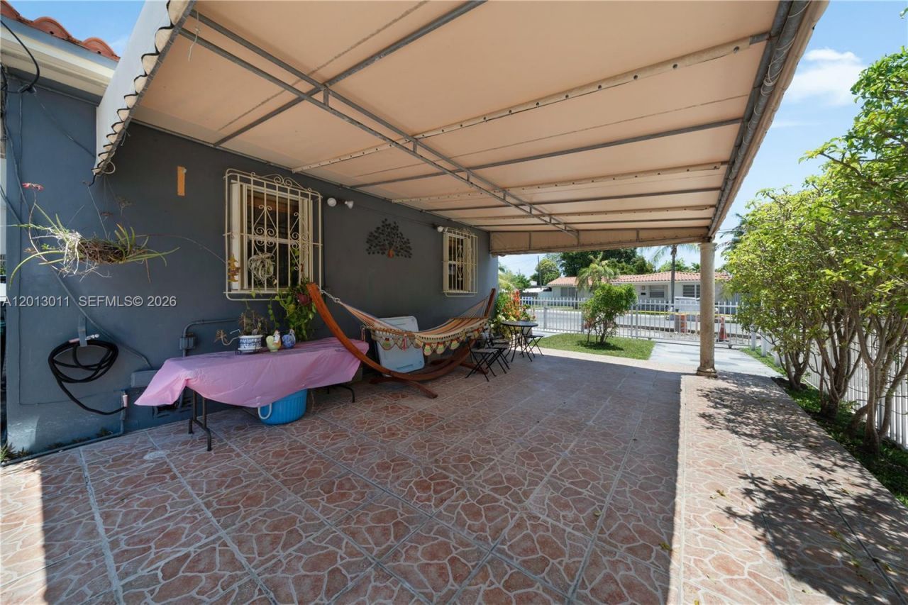 444 SW 36th Ave, Miami, FL 33135 Photo